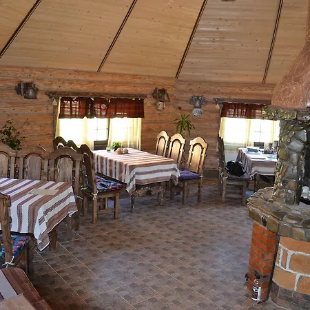 Деревянный коттедж Forest Camp Mygovo *