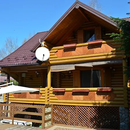 Деревянный коттедж Forest Camp Mygovo *